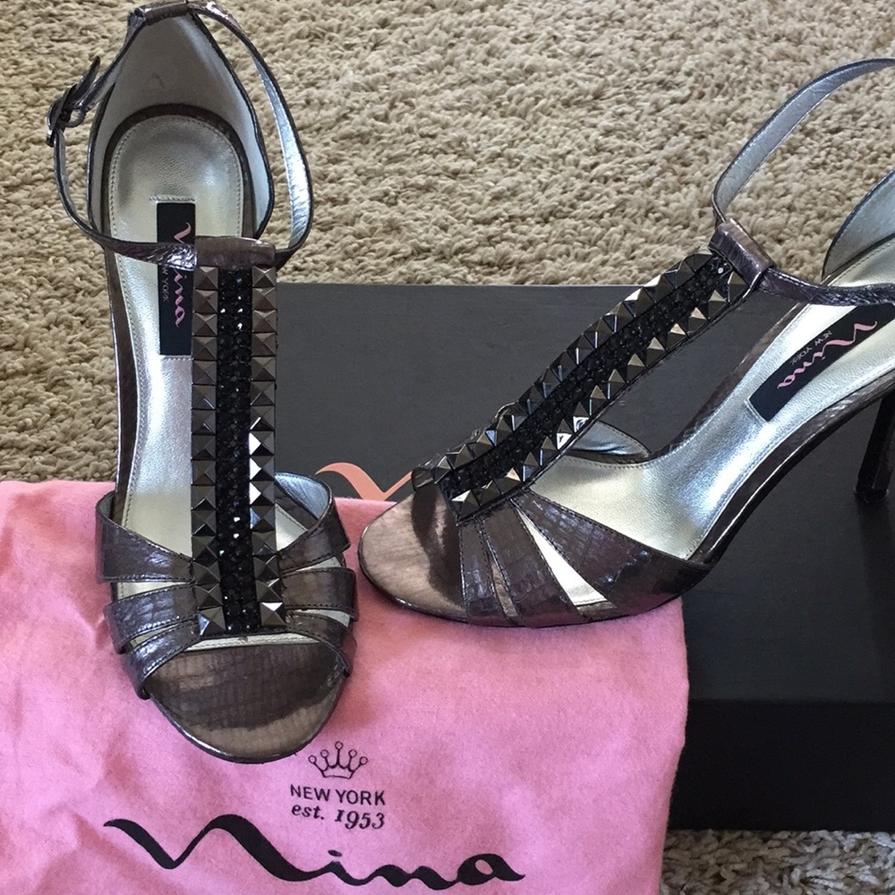 Sandal - Picture 5 of 7